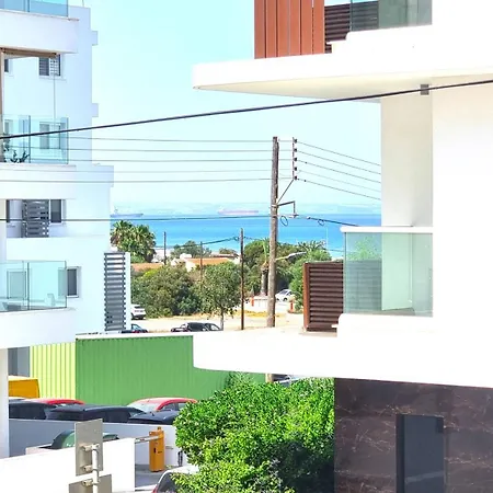 Stylish - 2 Minutes From Kastella Apartamento